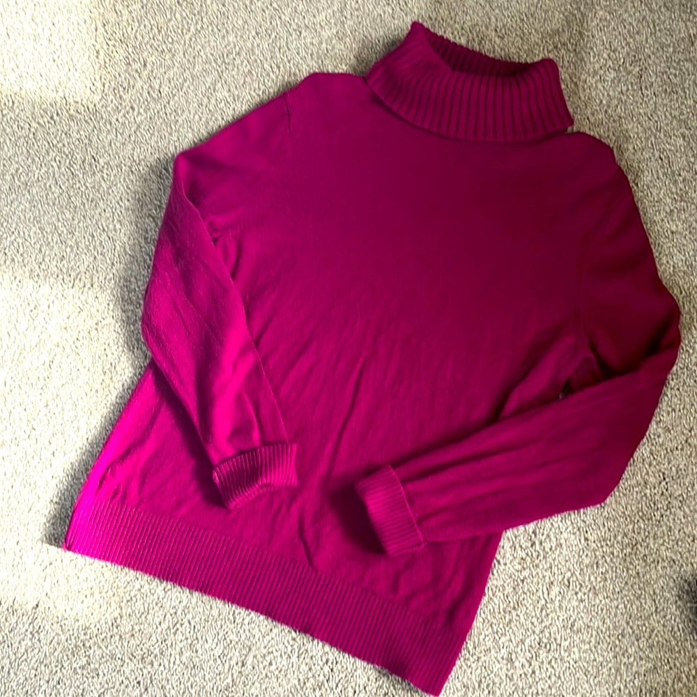 Land’s End magenta fuschia pink turtleneck sweater